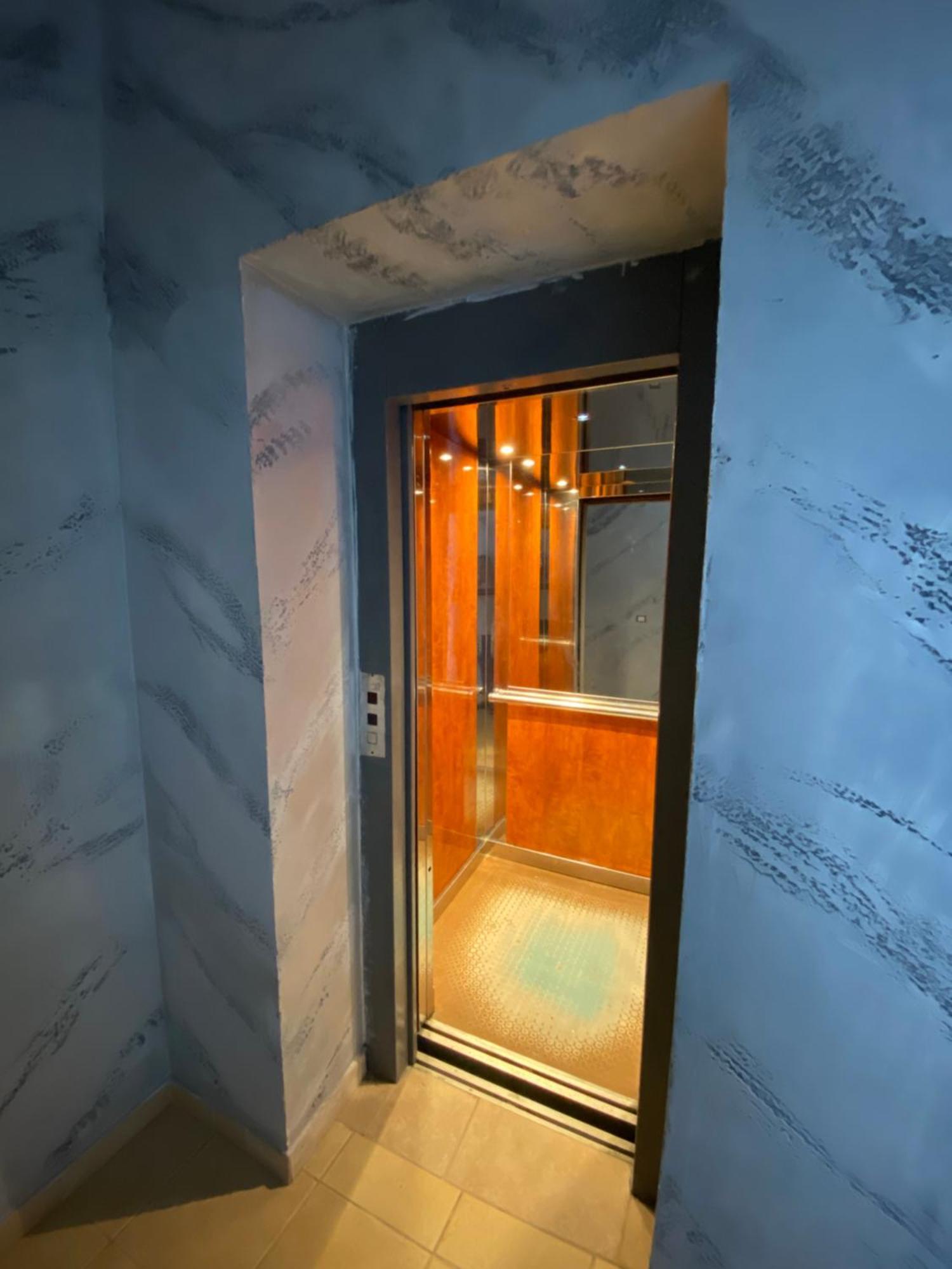 Leo Apartament Дуррес Экстерьер фото